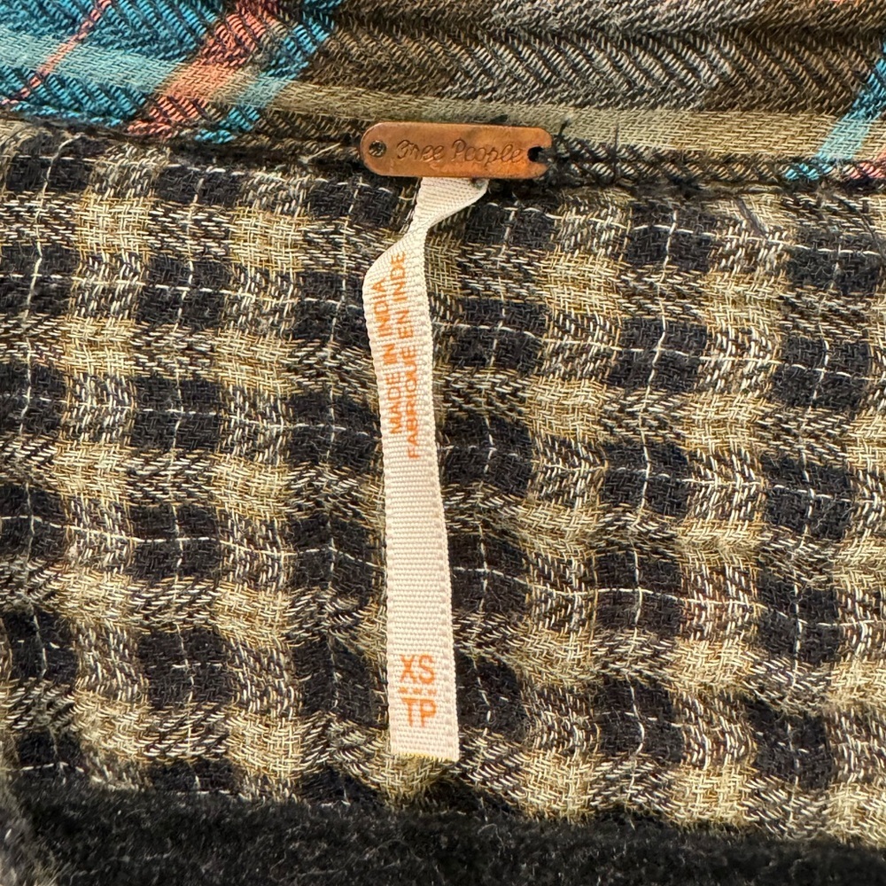 Free People One Of The Guys Plaid Shirt Size XS - Picture 7 of 8